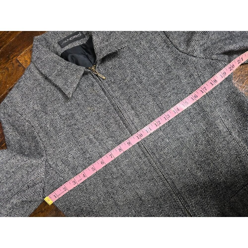 Sandro Black Herringbone Wool Zip Front Classic Blazer - Picture 6 of 12